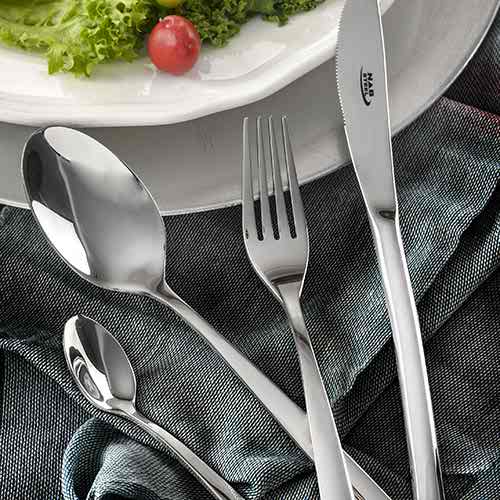 قاشق و چنگال 